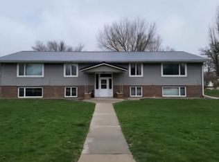 510 Mound St #3, Decorah, IA 52101