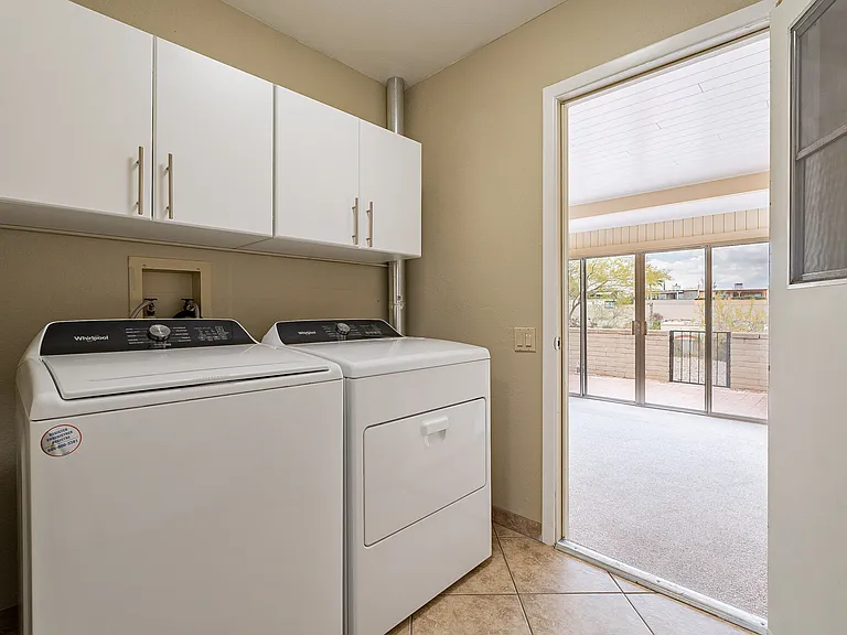 1430 W Camino Lucientes — Photo 26