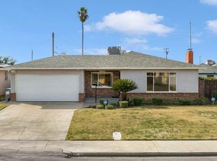 3490 E Weldon Ave, Fresno, CA 93703