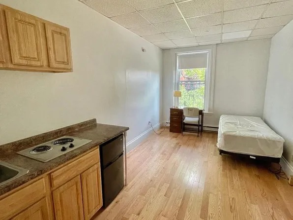 854 Beacon St, Boston, MA