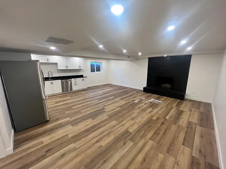 3533 S Park Pl — Photo 3