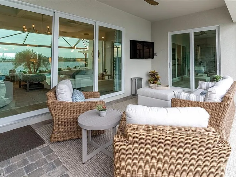 14486 Blue Bay Cir — Photo 38
