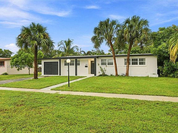3rd image of 6885 NW 14th Ct