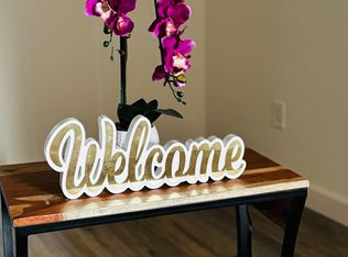 Ladeene, Torrance, CA 90505