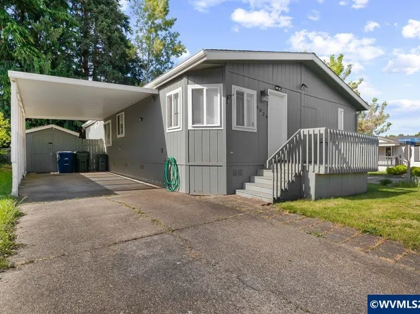 5024 Briarwood Cir N #37, Keizer, OR 97303