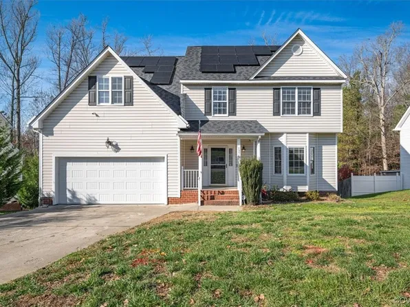 13760 Nile Rd, Chester, VA 23831