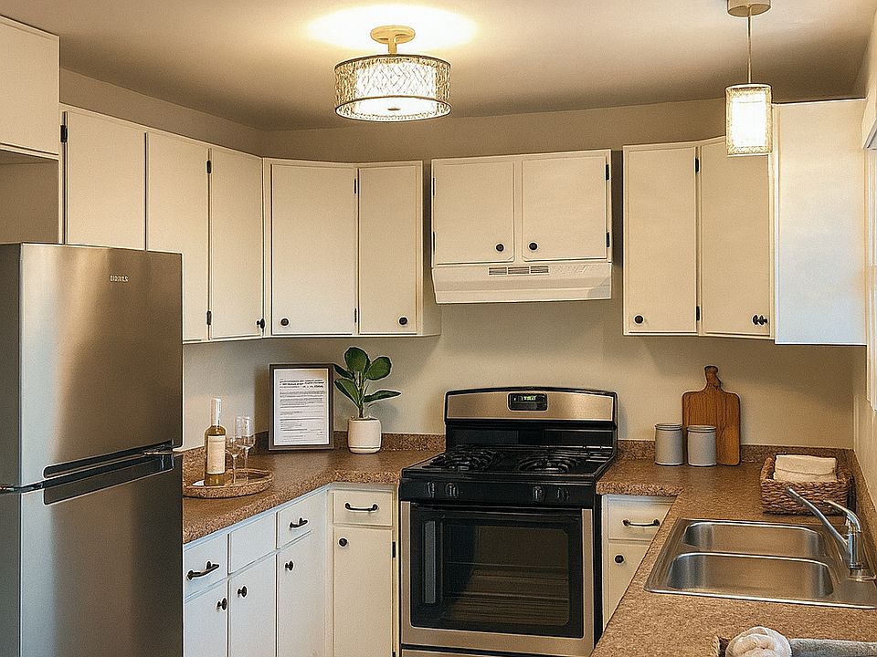 Kitchen Staged
