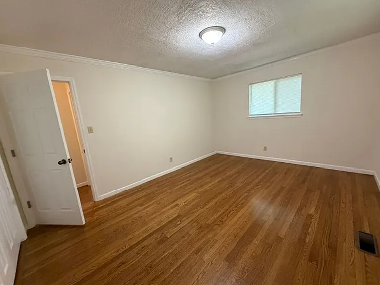 3109 Peerless Rd NW — Photo 13