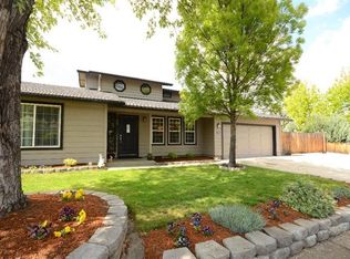 2835 Jessica Cir, Medford, OR 97504