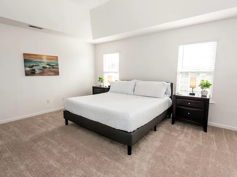 5991 Underwood Ave — Photo 4