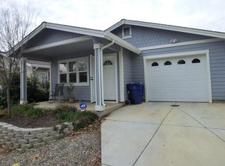 2982 Leland Ave, Redding, CA 96001