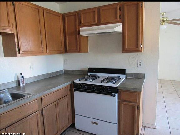3rd image of 10344 Valle Del Mar Dr