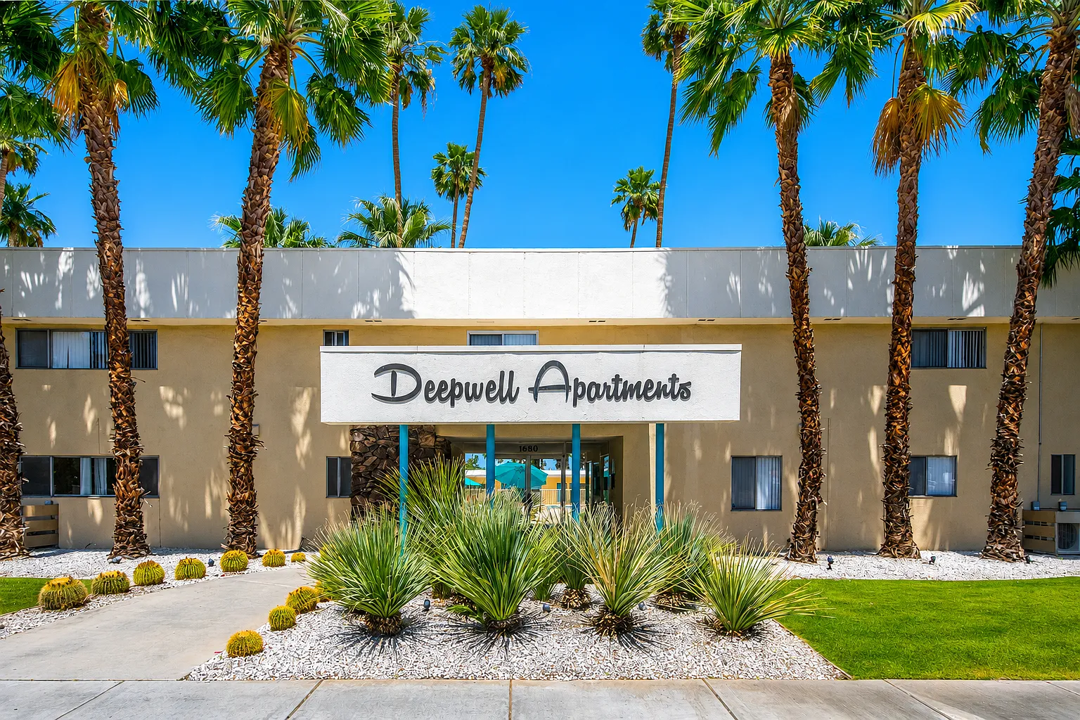 Deepwell Apartments — Photo 1