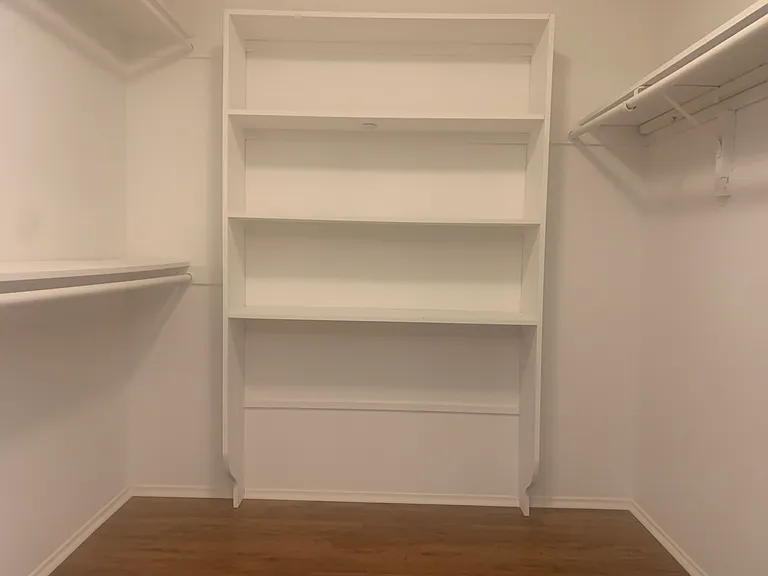 413 Brutus Ct — Photo 24