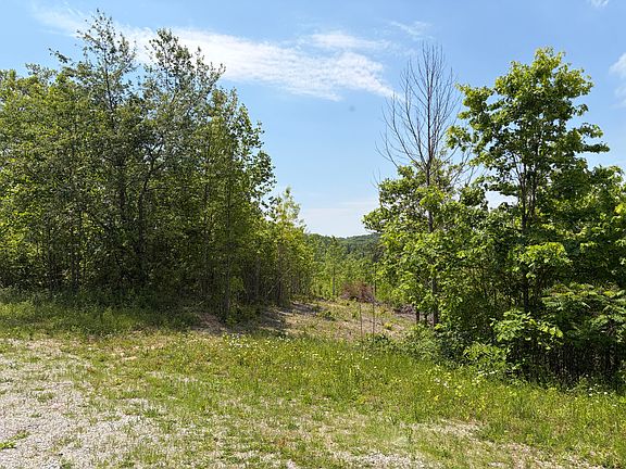 3rd image of 0 Sandhill Rd