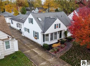 129 Charlotte Ave, Hamburg, NY 14075