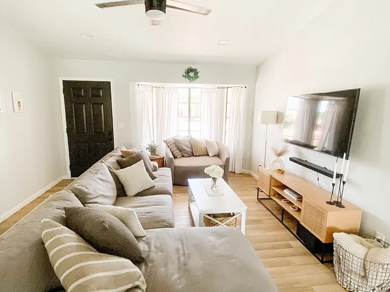 3838 E Hopi Ave — Photo 4