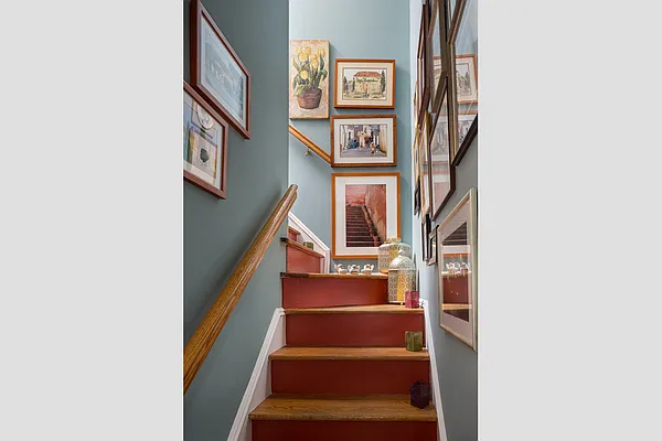 Sold by Stribling | media 37