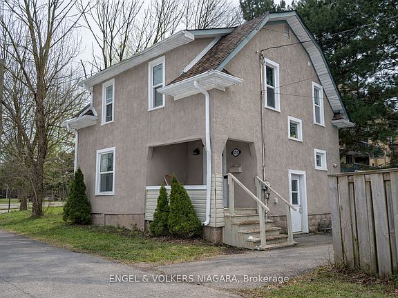 2nd image of 4752 Crawford Pl
