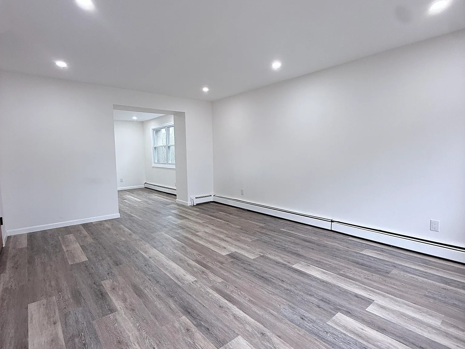 2 bed, $2,250 — Photo 4