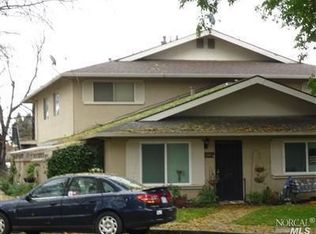 164 Del Rio Ct APT 4, Vacaville, CA 95687