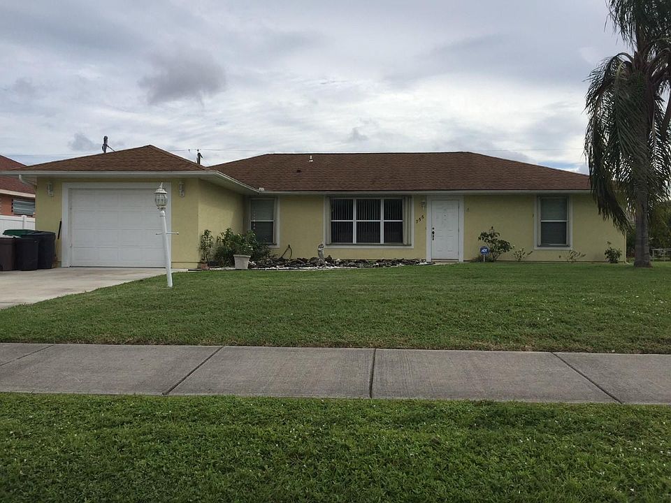 1st image of 756 NW Floresta Drive