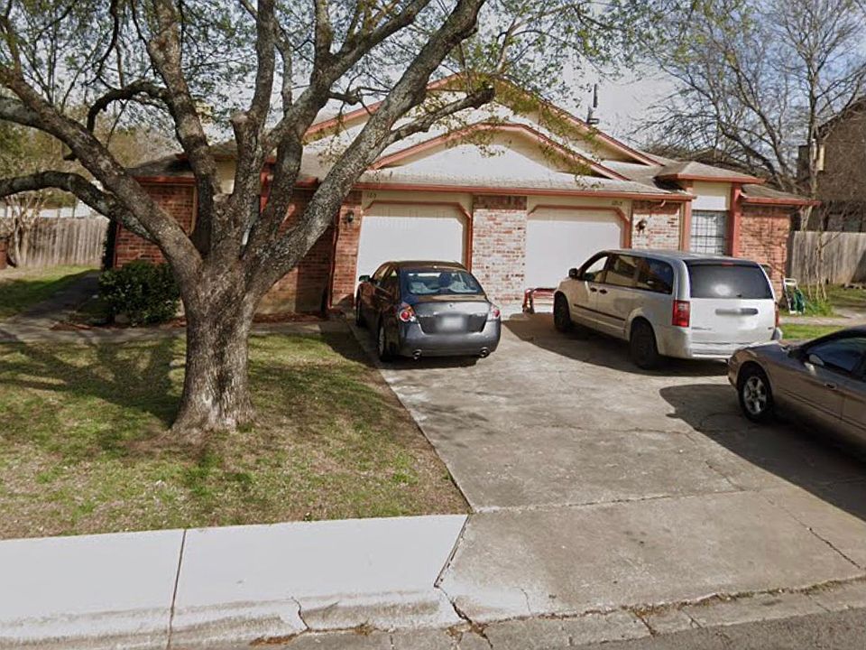 2nd image of 1200/1202 Hyridge Cir