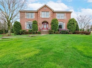 5902 Oak Hill Ct, Export, PA