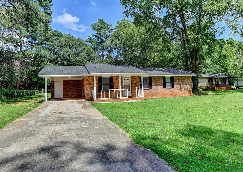 1st image of 3404 Richmond Dr SE