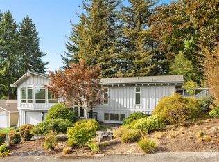 13812 SE 21st St, Bellevue, WA