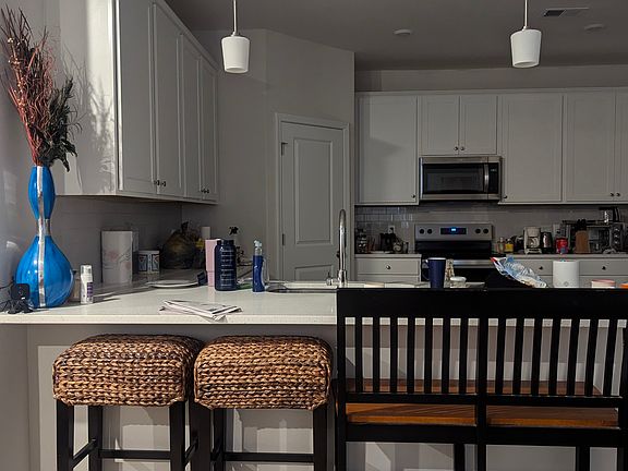 4th image of 237 Dreher Dr