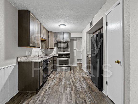 3rd image of 3513 Washington St APT G
