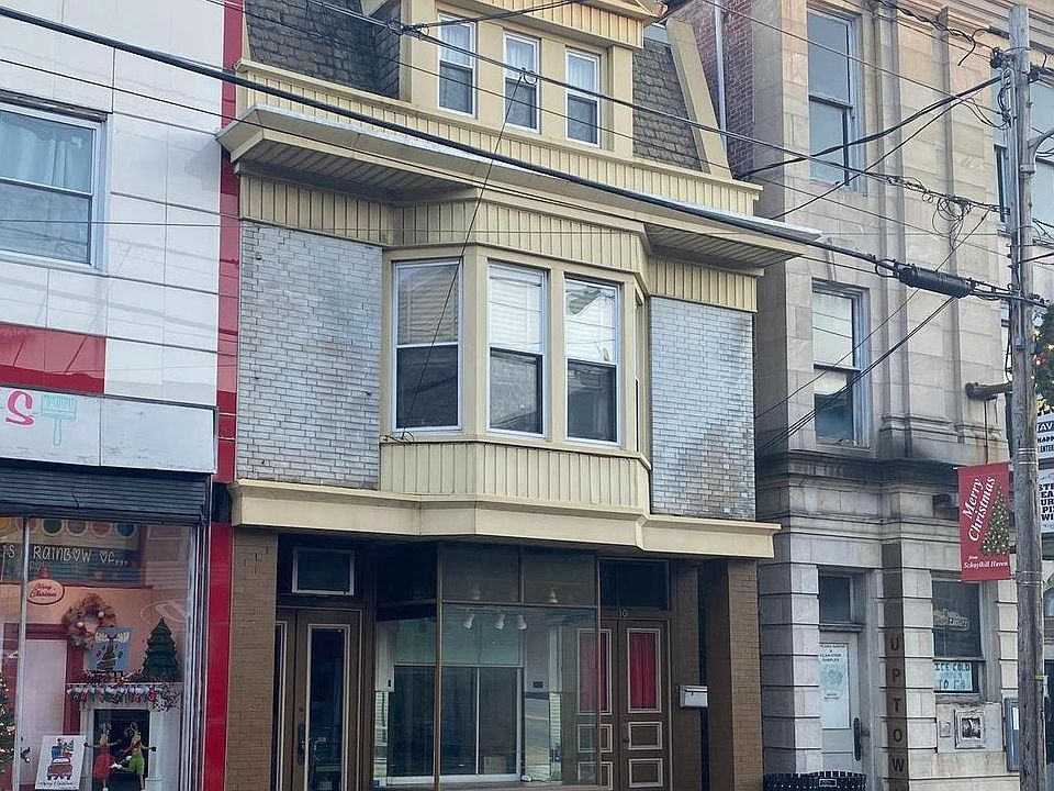 1st image of 10 E Main St