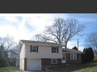 1150 Green Grove Dr, Hixson, TN 37343