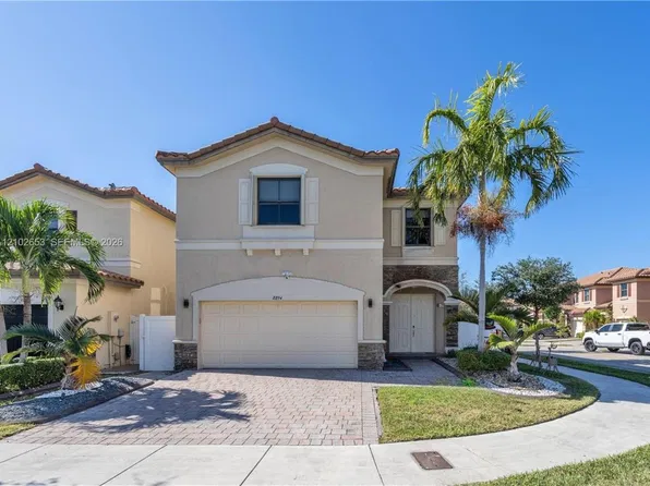 8894 W 34th Ave, Hialeah, FL 33018