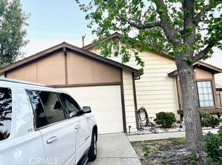 13930 Olive Grove Ln, Sylmar, CA