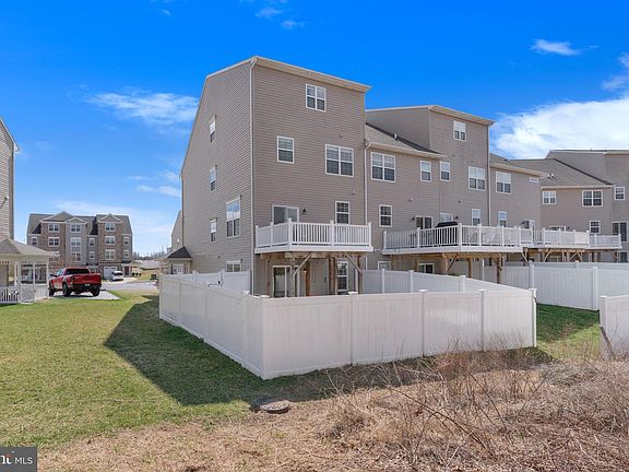 4th image of 63 Clydesdale Ln