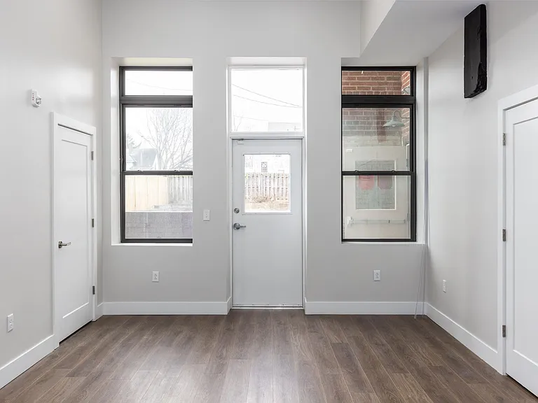 The Lofts on Pearl — Photo 15