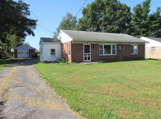 2824 Lincoln Hwy E #A, Ronks, PA 17572