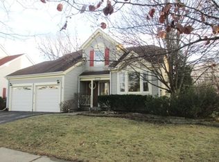 65 Washington Ave, Streamwood, IL