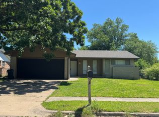 123 S 162nd Ave E, Tulsa, OK 74108