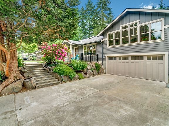 2nd image of 9514 167th Ave NE