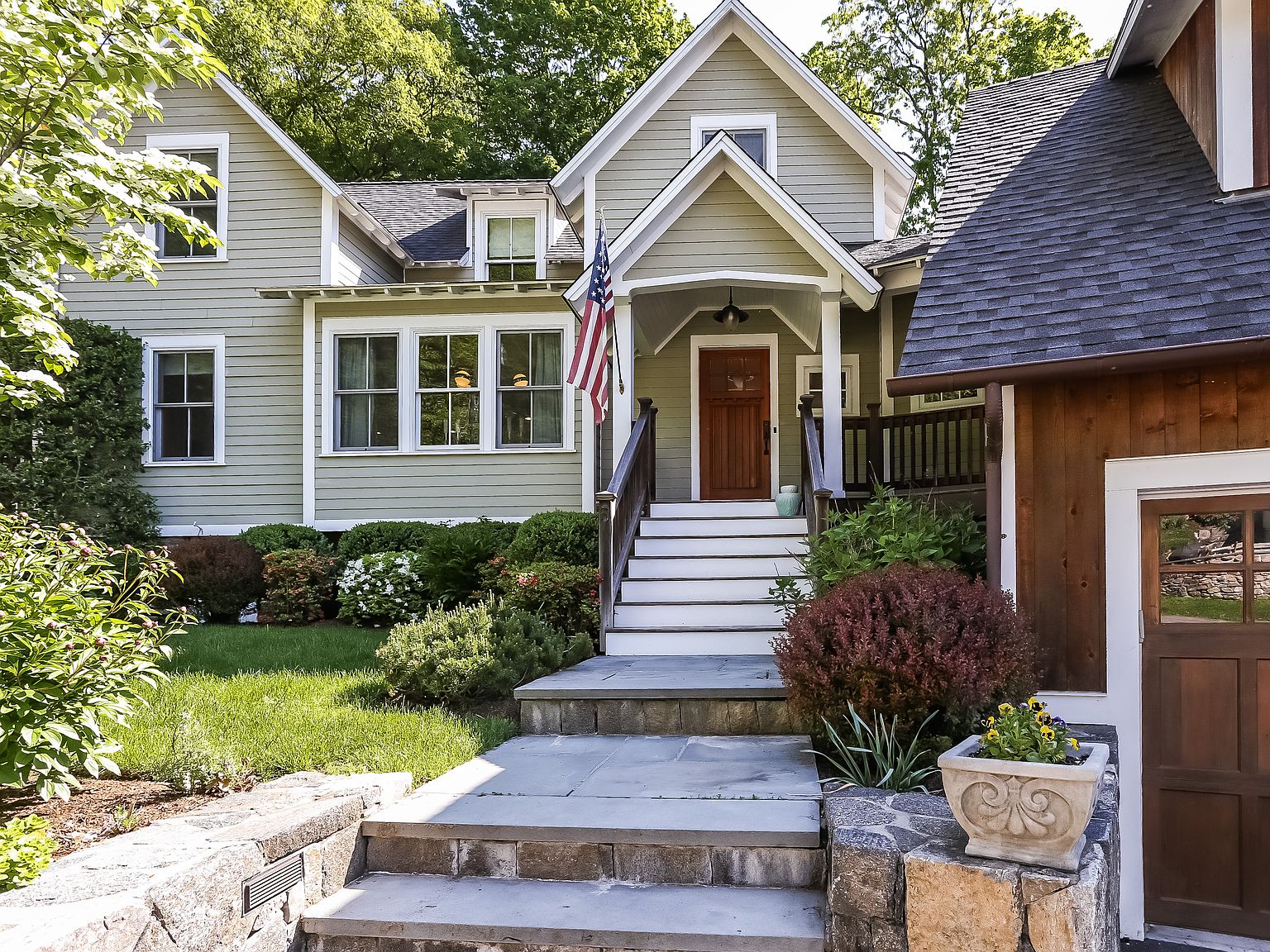 5 Waterfall Ln, Cos Cob, CT 06807 Zillow