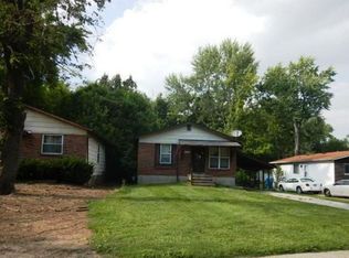 7439 Blanding Dr, Saint Louis, MO 63135