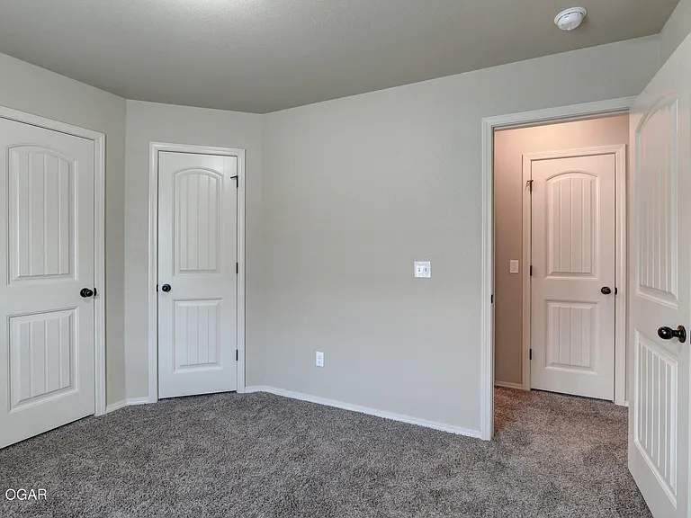 2531 Virginia Ave — Photo 19