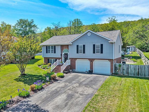 2nd image of 5868 Buckland Mill Rd