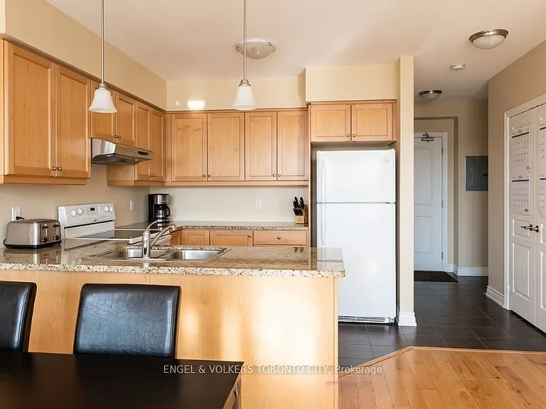 801 Bay St #2002 — Photo 9