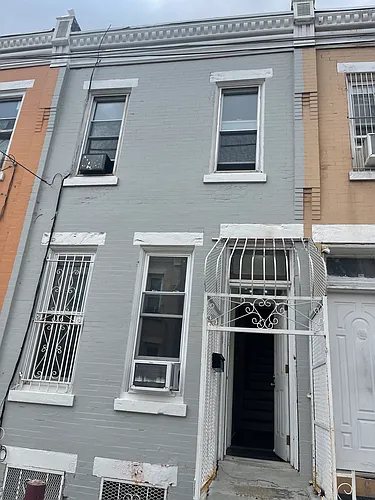 810 W Stella St Photo 1