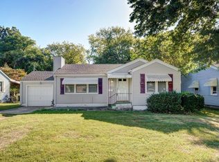 1156 S Stewart Ave, Springfield, MO 65804