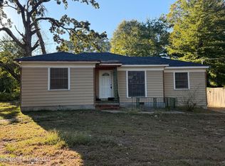2017 Belvedere Dr, Jackson, MS 39204